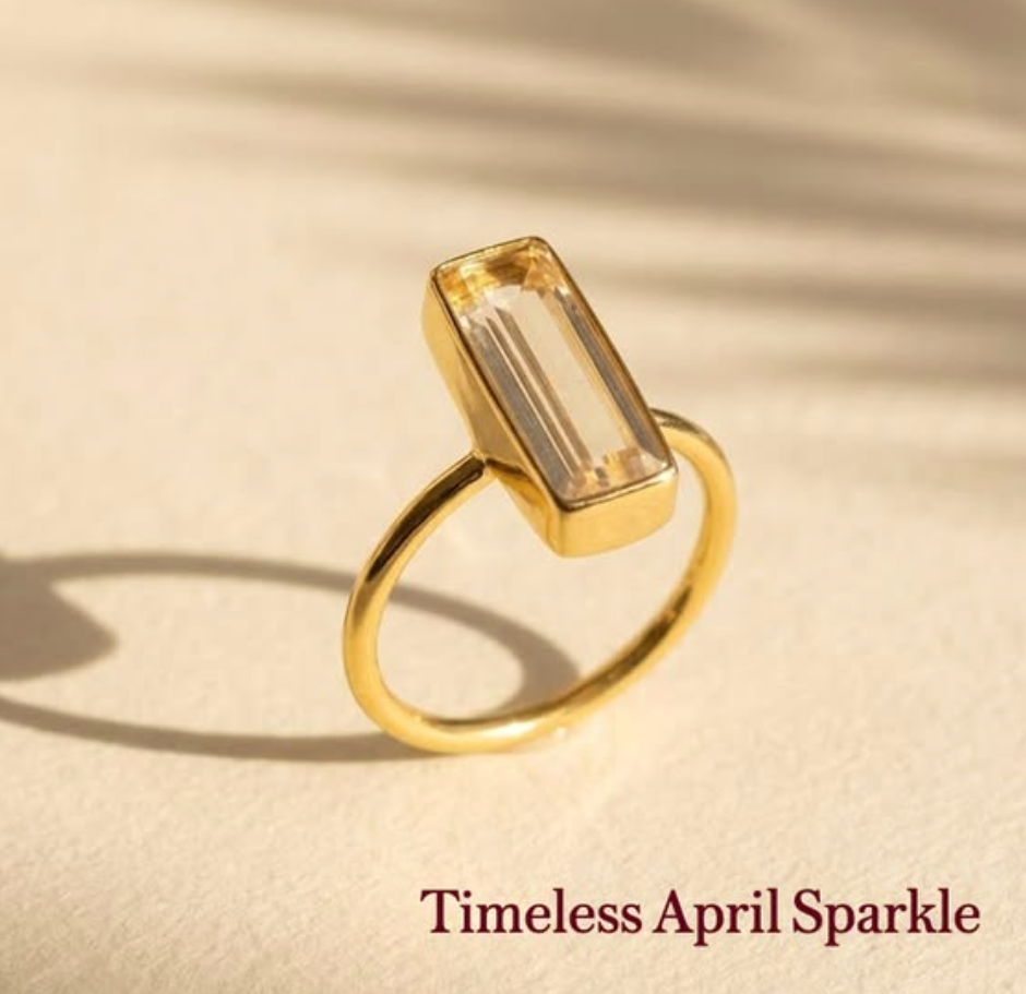 Clear quartz April birthstone bar ring in gold on neutral background, minimalist gemstone jewelry, elegant gift for Mother’s Day, birthday ring, bridal jewelry, wedding accessories, modern dainty ring