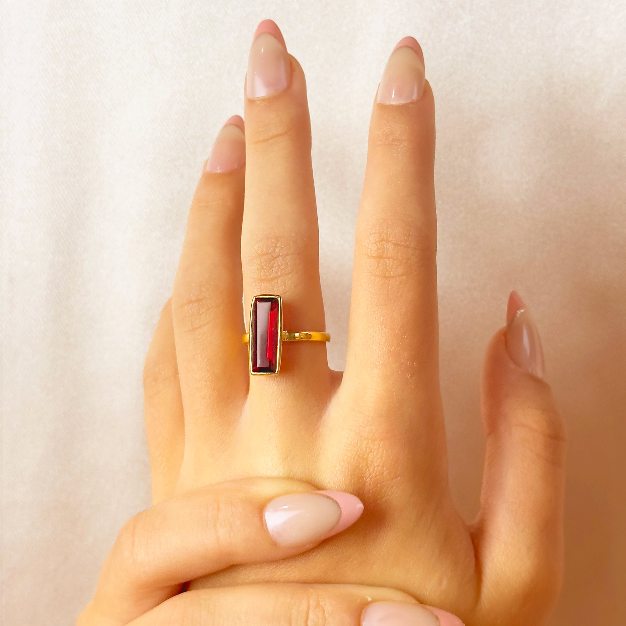 Garnet Bar Ring : January Birthstone