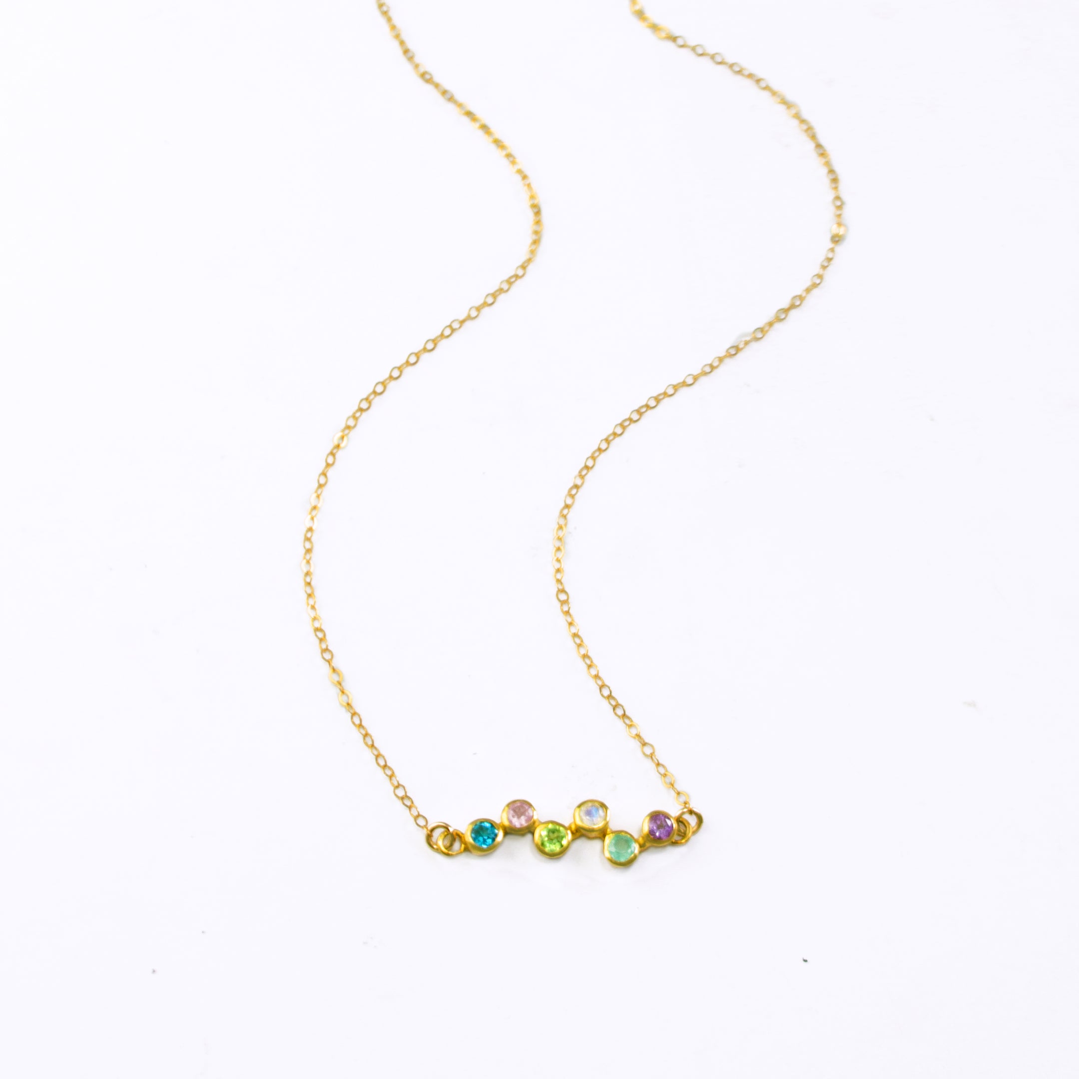 Custom Horizontal ZigZag Birthstone Mom Necklace