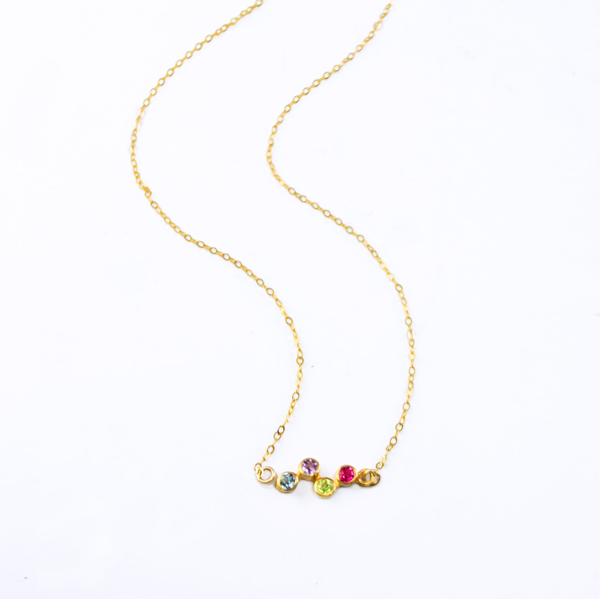 Custom Horizontal ZigZag Birthstone Mom Necklace