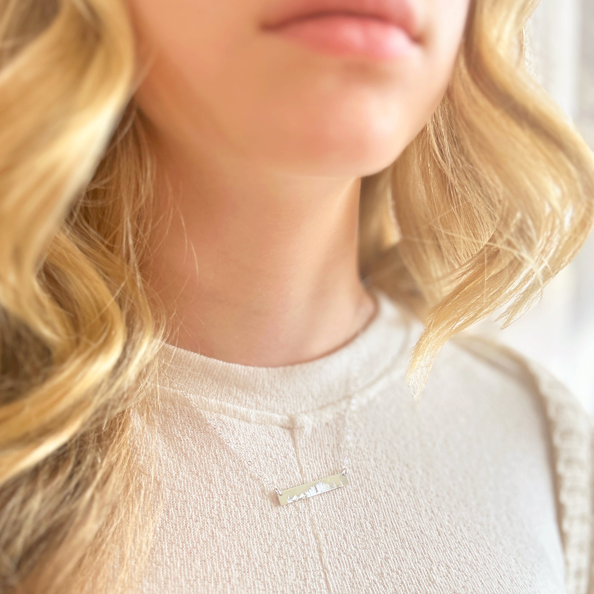Skyline Bar Necklace