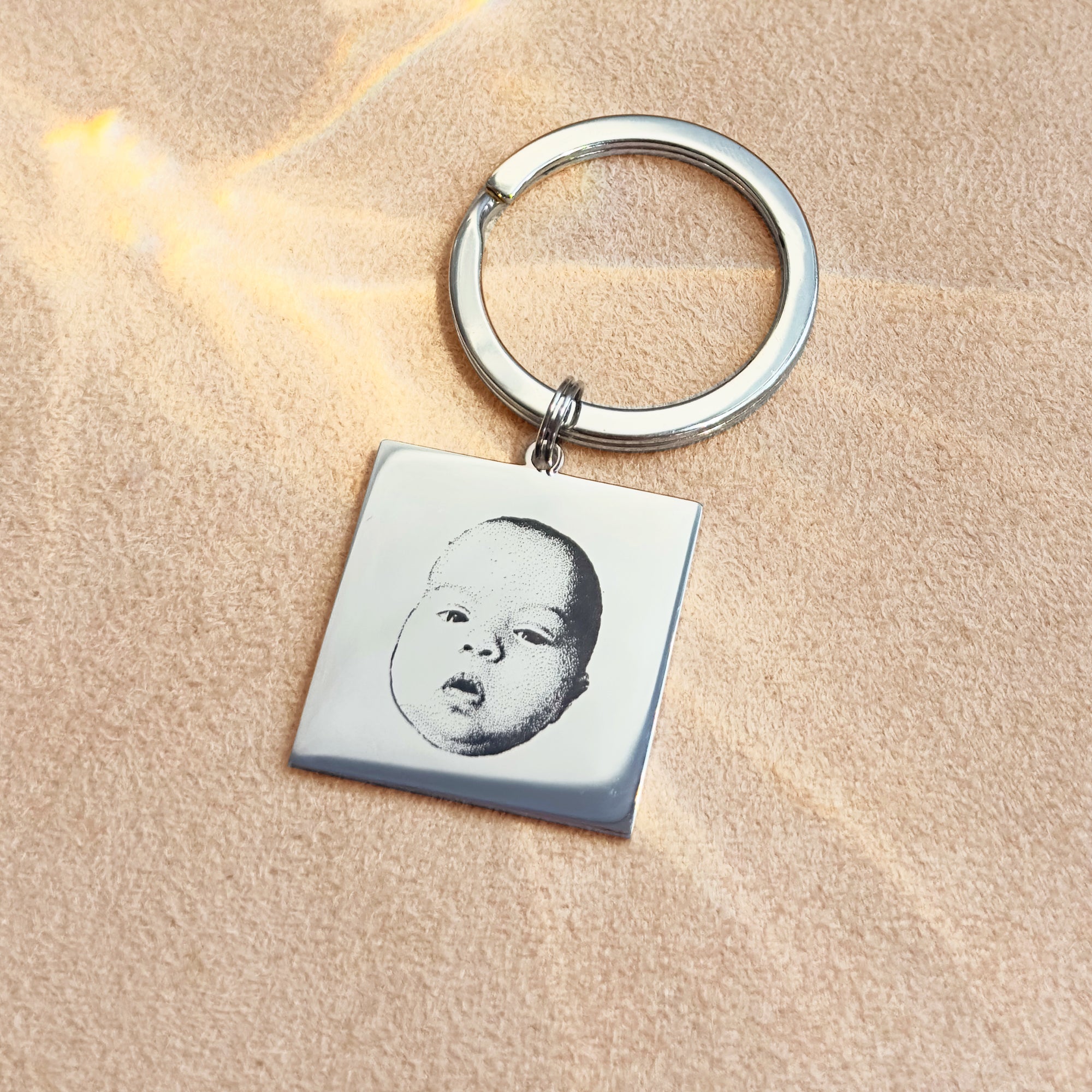 Actual Baby Portrait Keychain, Newborn Keepsake for New Parent, Baby Keepsake Gift for Dad, Father's Day Gift for New Dad, Keychain with Child's Name