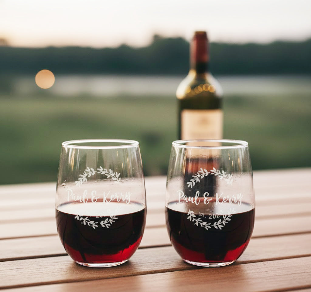 Custom Pet Portrait Wine Glass, gift for pet lovers, dog, cat memorial gift actual photo, pet name