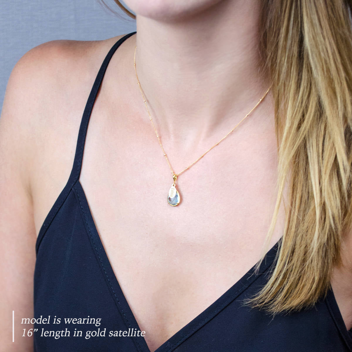 January Birthstone & Name Necklace : Garnet