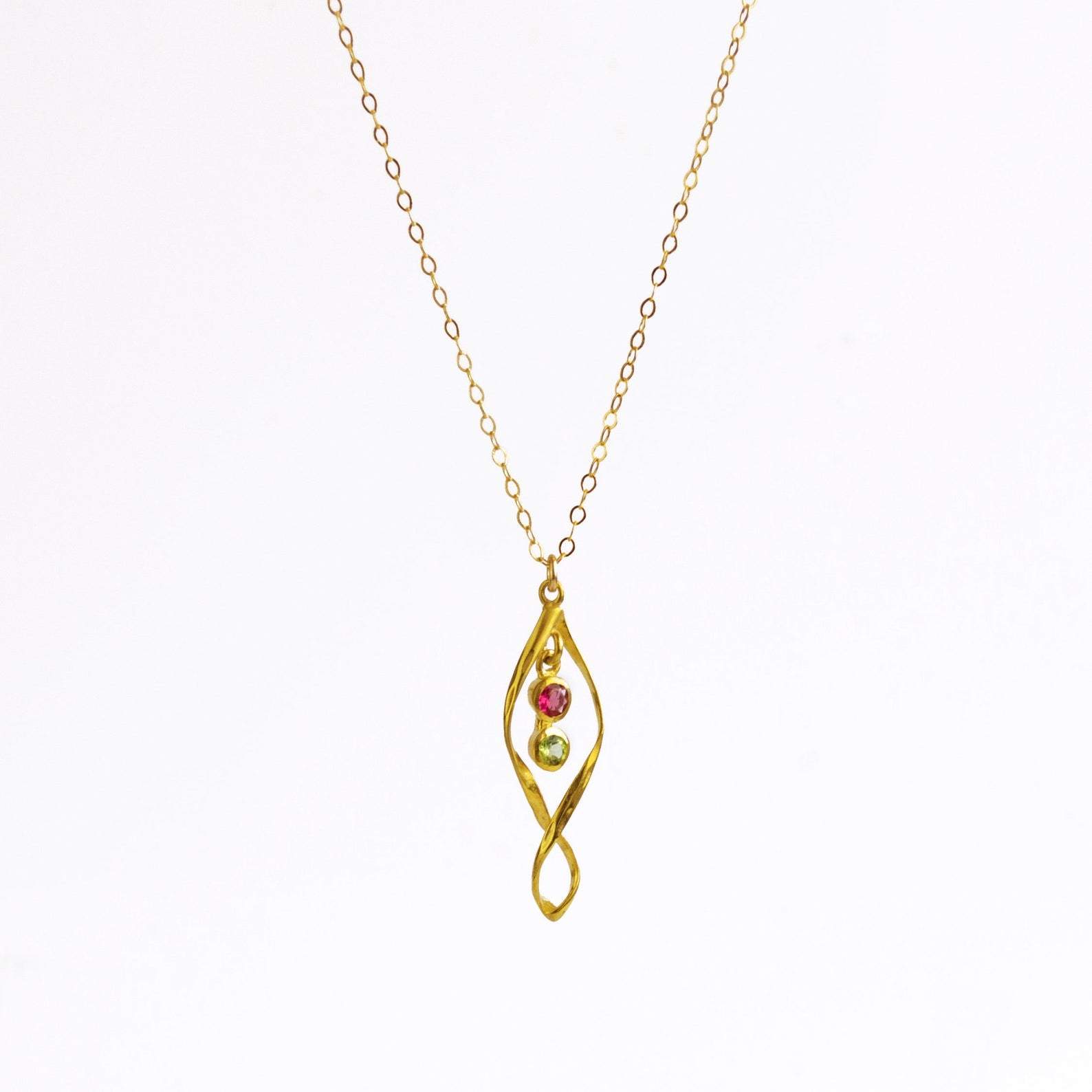 twisted pendant charm, yellow gold, ruby quartz, peridot quartz