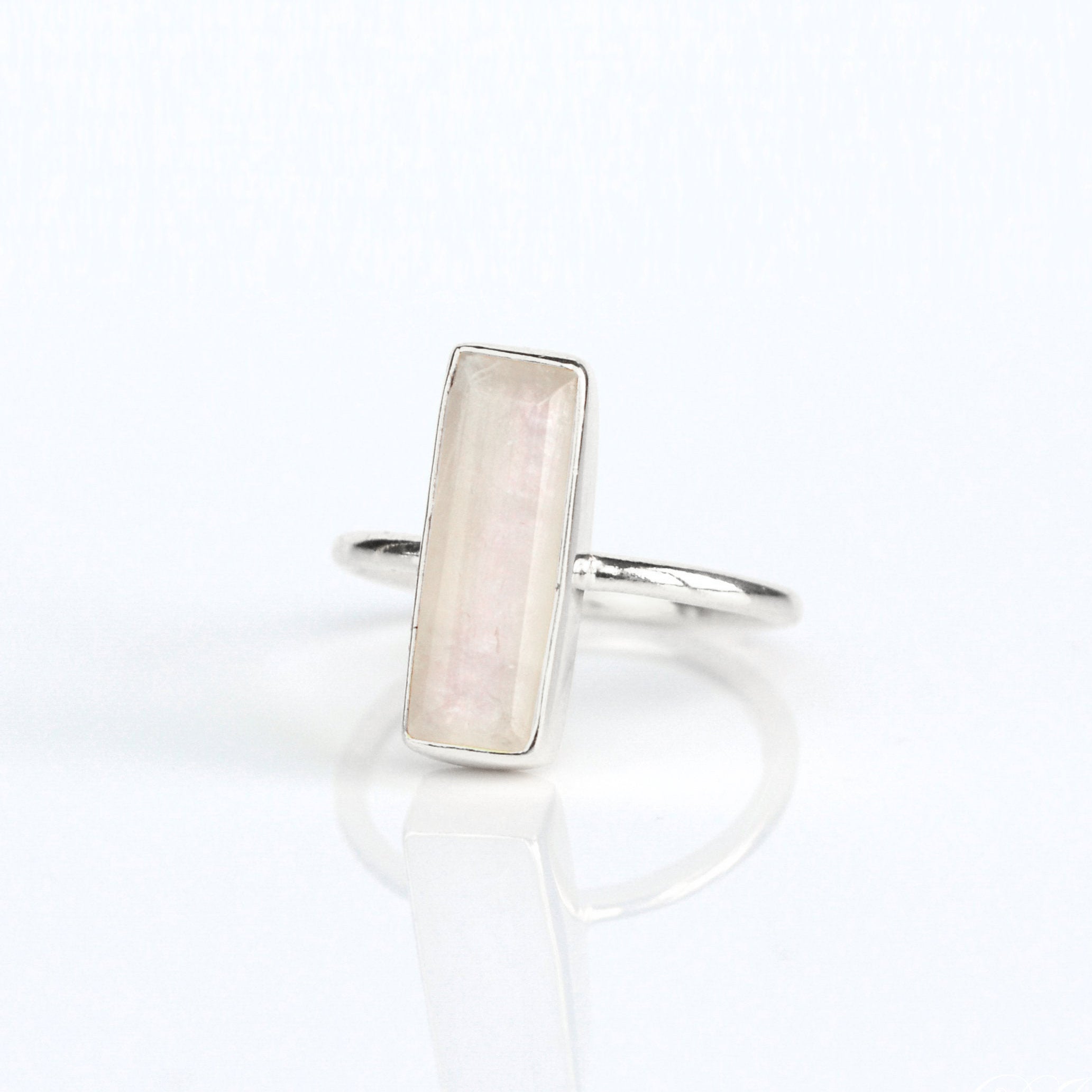 June Moonstone ring, natural Moonstone gemstone, shimmering color ring, unique feldspar Moonstone, vertical bar design, bezel-set gemstone, Adira Series jewelry, eye-catching Moonstone ring, minimalist birthstone ring, stylish June jewelry