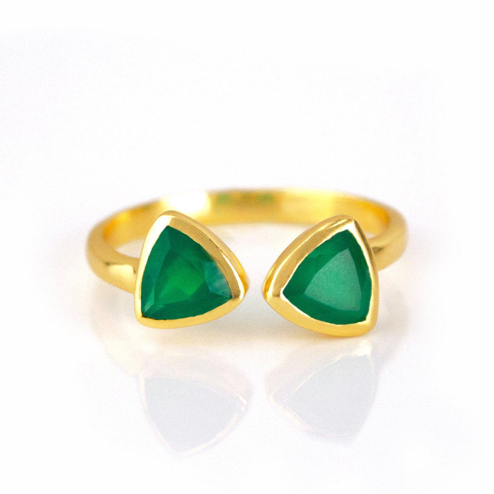 Green Onyx triangle ring, adjustable Green Onyx ring, double triangle Green Onyx, personalized Green Onyx jewelry, sterling silver Green Onyx ring, gold Green Onyx ring, rose gold Green Onyx ring, unique Green Onyx gemstone, custom triangle-cut Green Onyx, elegant green gemstone ring, bespoke Green Onyx jewelry, chic Green Onyx accessory, Green Onyx stacking ring, adjustable gemstone ring, trendy triangle ring, custom Green Onyx gift, unique birthstone ring, Green Onyx jewelry, vibrant gemstone ring