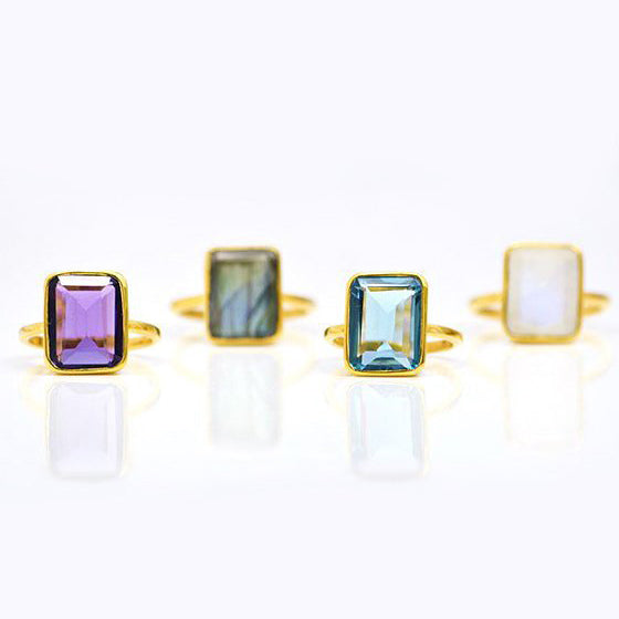 Green Onyx Rectangle Ring: May Birthstone