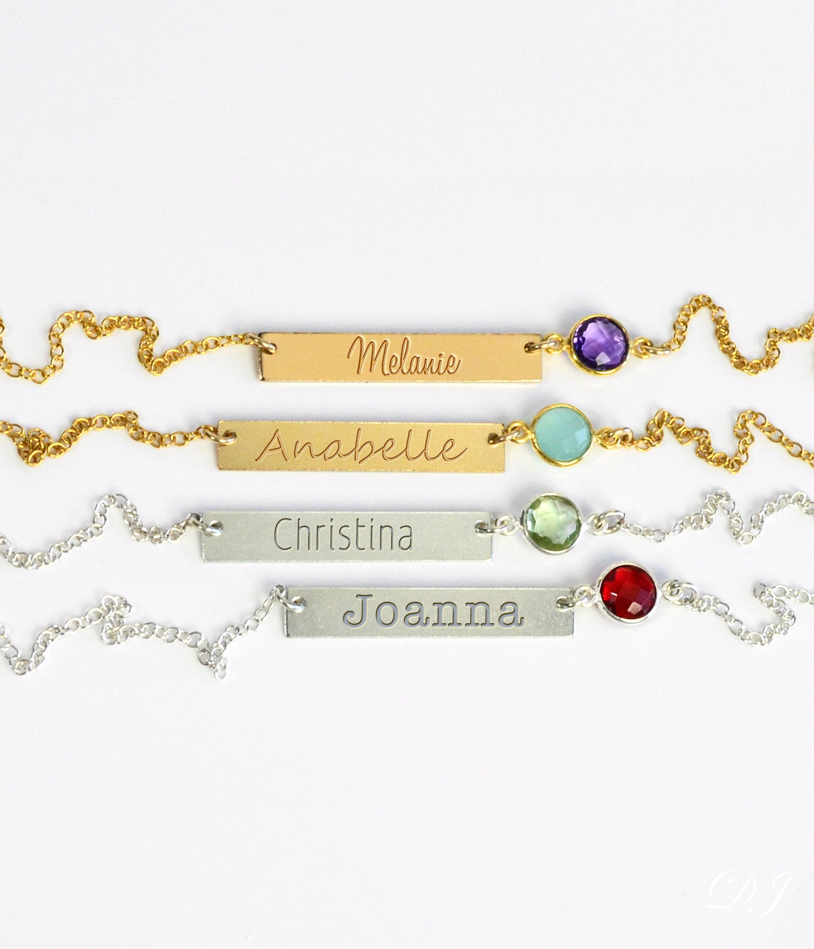 bar_necklace.jpg