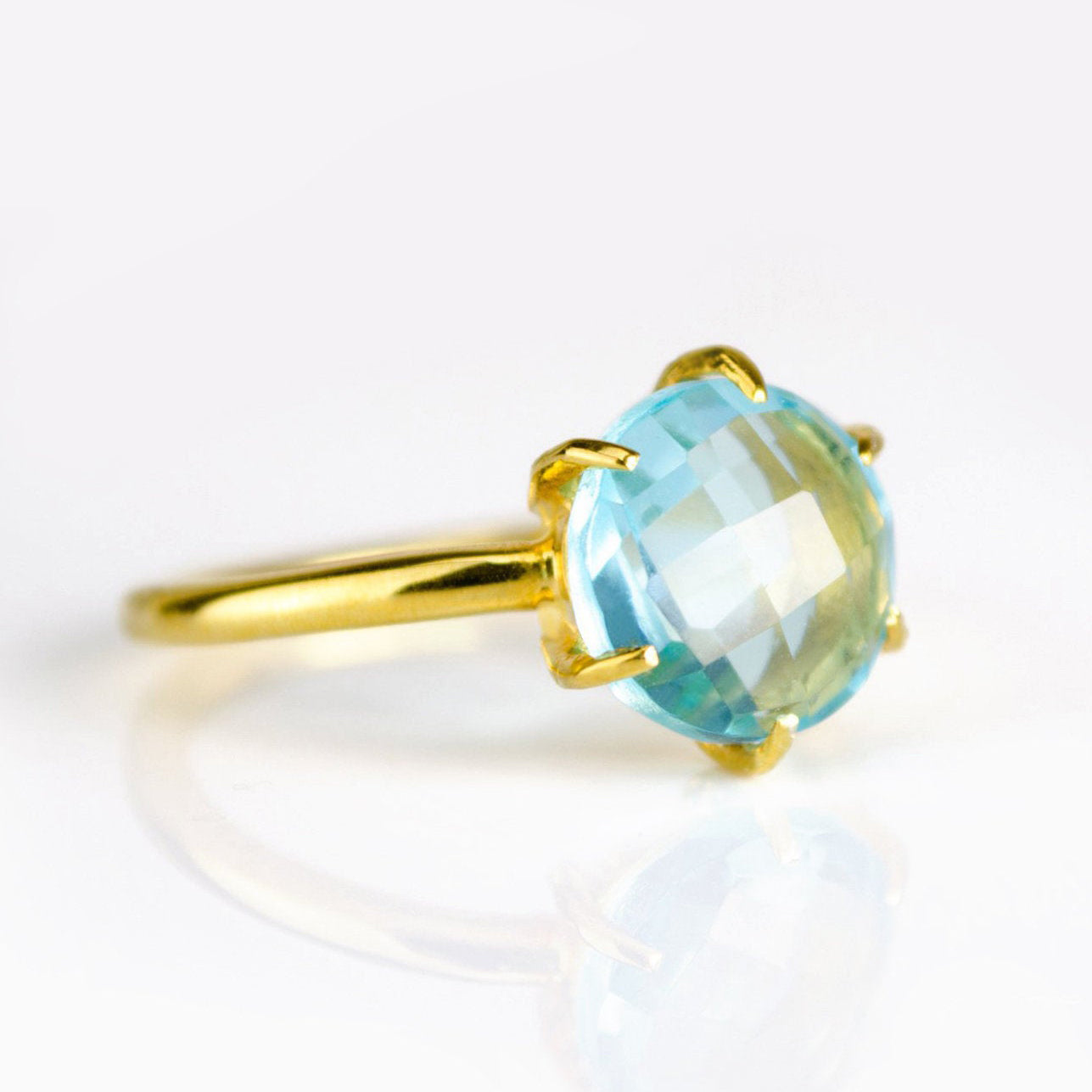 Blue Topaz Round Prong Set Ring, 925 Sterling Silver or 18k Gold, December Birthstone, Custom Circle Gemstone Ring for Her, Christmas Gift for Wife