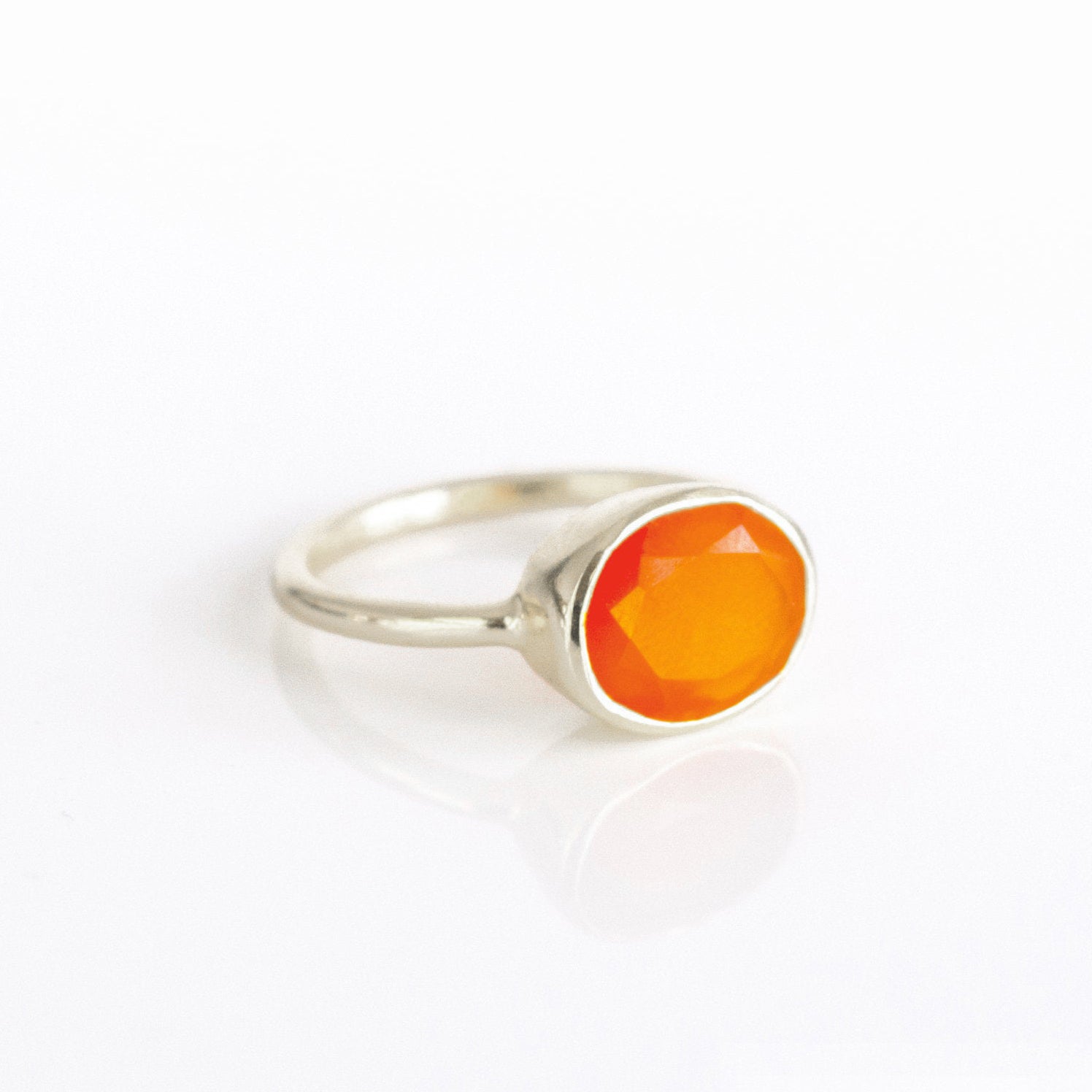 Carnelian oval bezel set ring