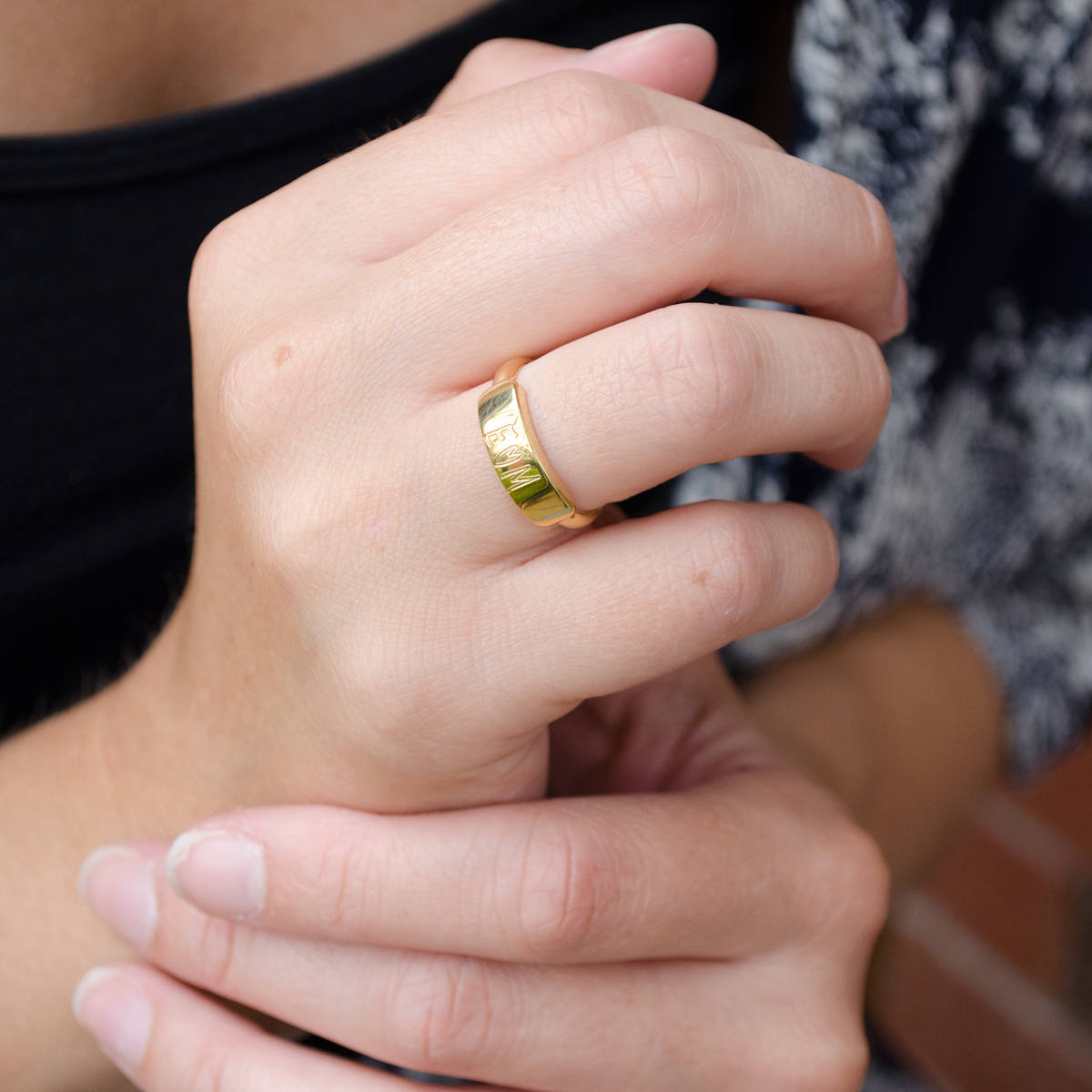 engraved_bar_ring_worn.jpg