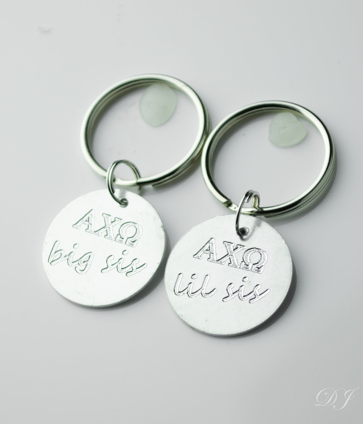 Personalized Monogram Round Circle Silver Keychain