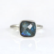 sterling silver labradorite ring, birthstone jewelry, gray gemstone ring, square cushion faceted labradorite, Bezel set ring, Sterling silver ring, labradorite gift, birthday gift, ring for her, birthstone ring, birthstone 