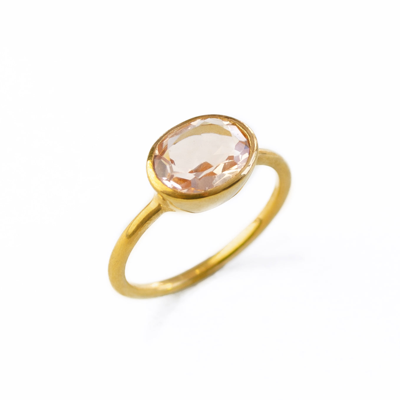 morganite-lage-oval-ring-gold-white.jpg