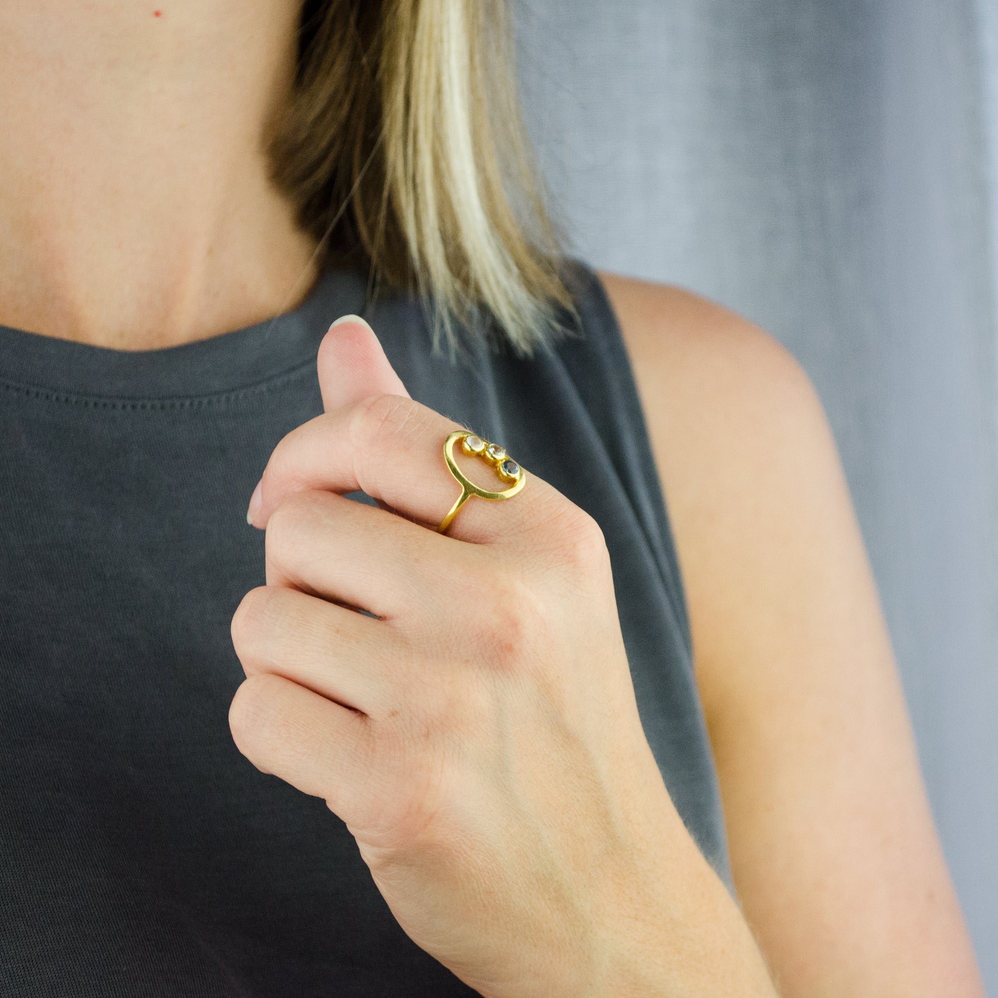 ovalopenringtiny3mmring-1136.jpg