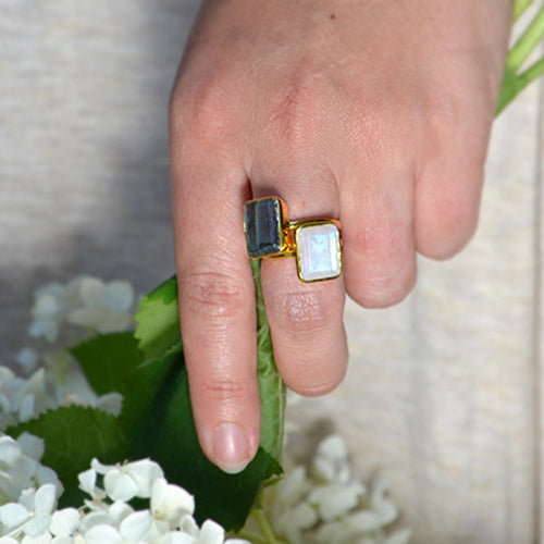 Green Onyx Rectangle Ring: May Birthstone
