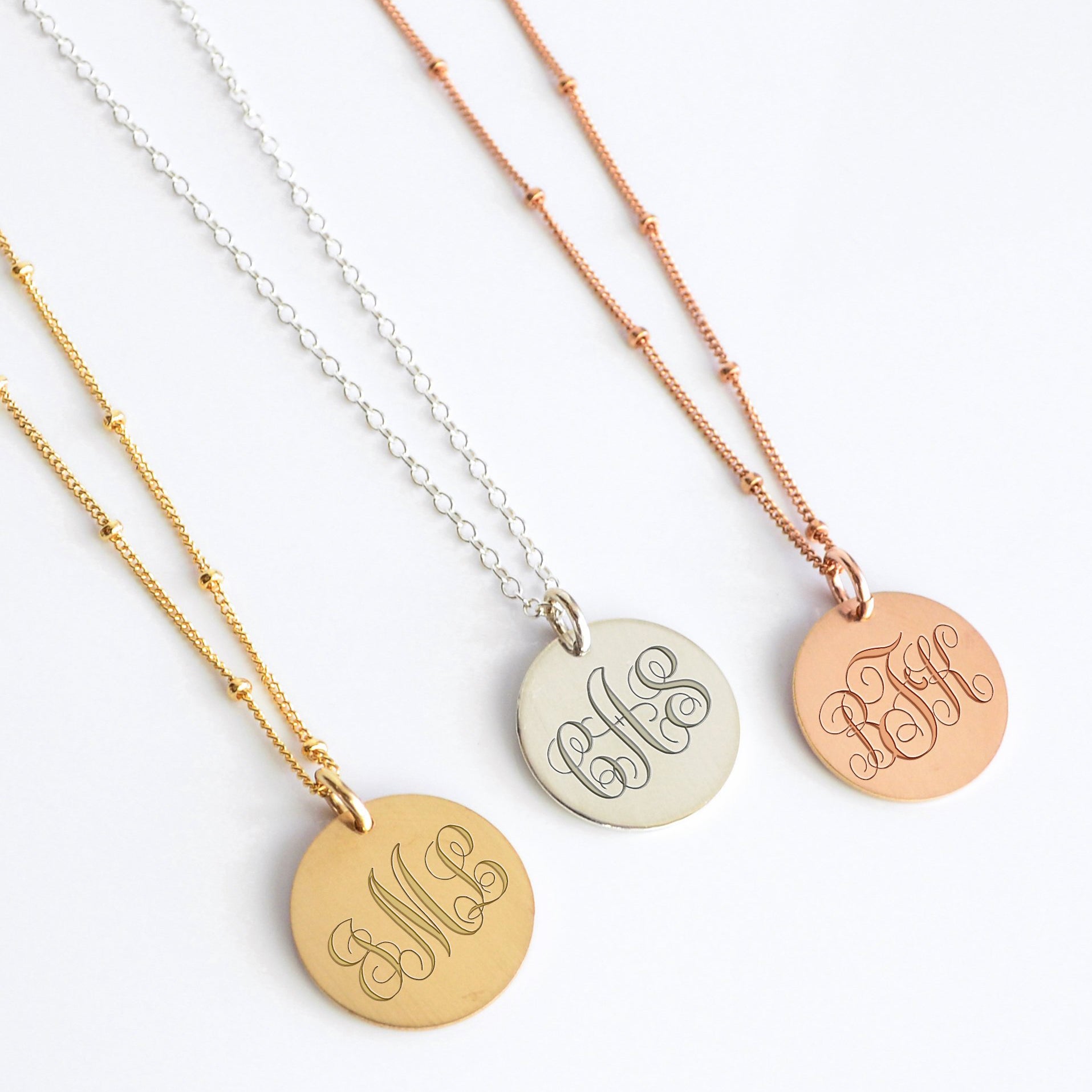 Personalized Swirly Monogram Necklace - Initials Disk Necklace [19mm]