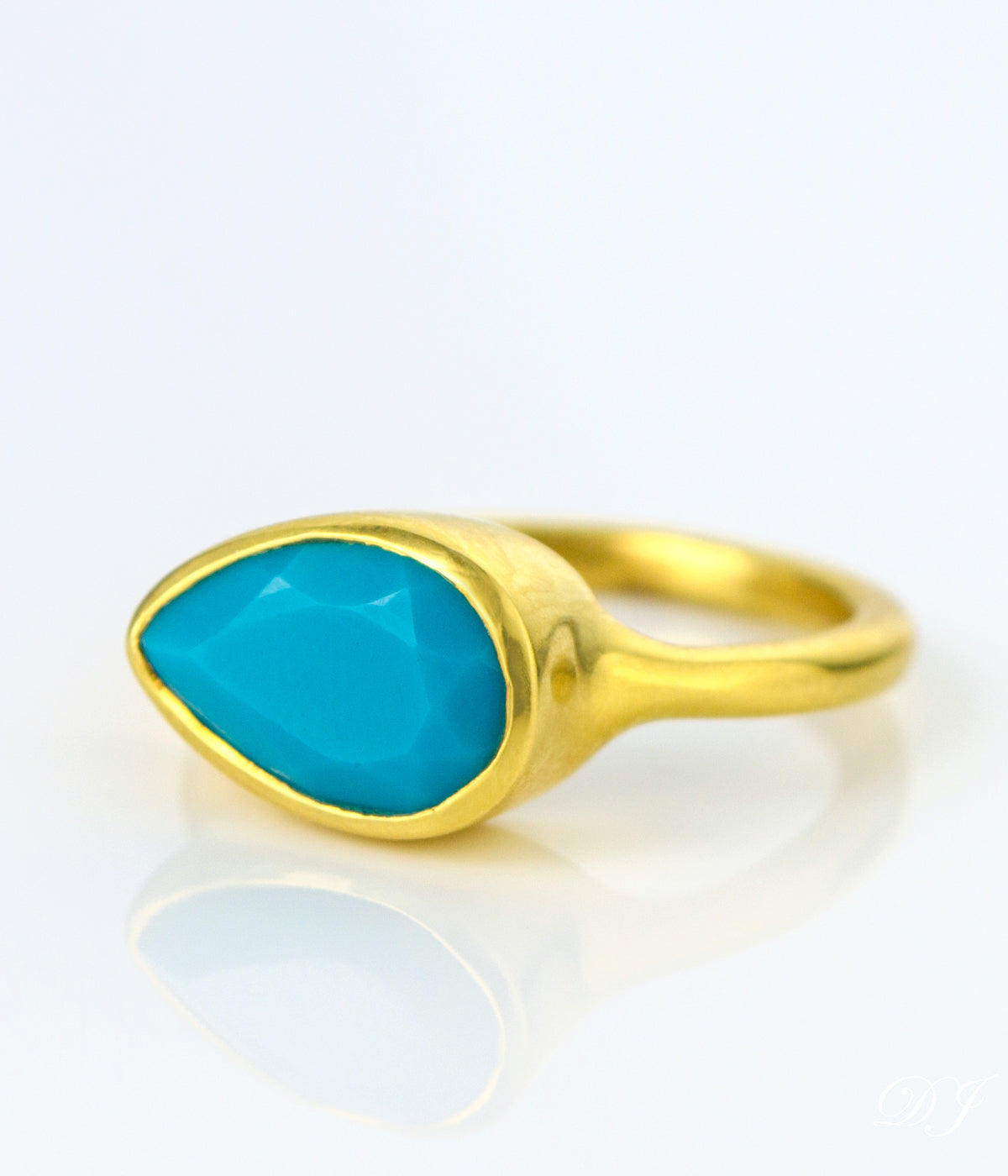 turquoise-hor-teardrop-bezel-ring-1524.jpg